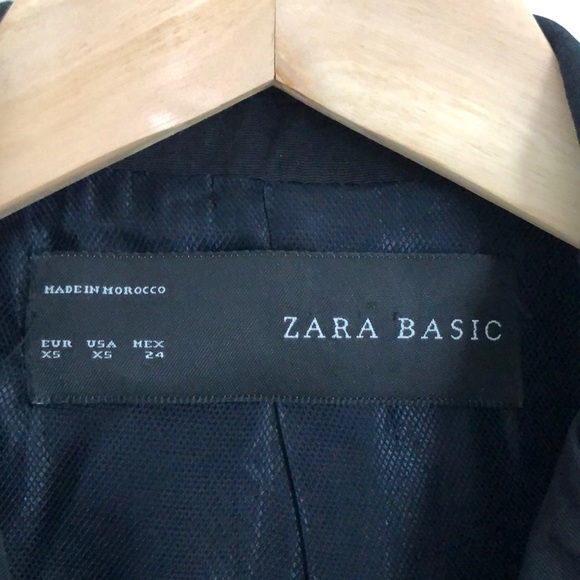 Black Zara blazer - Picture 2 of 6